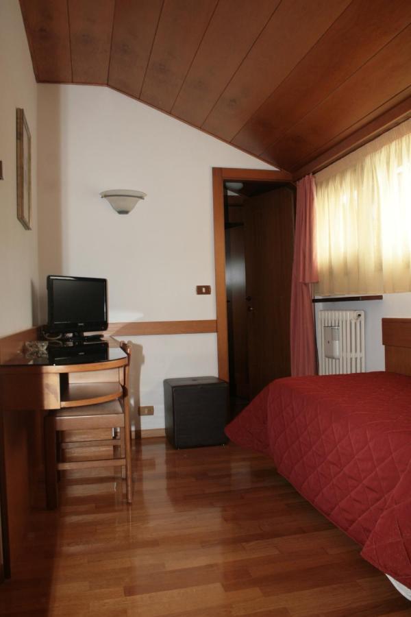 Hotel Cristallo Madonna
